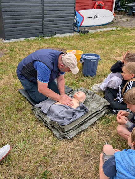 Erste-Hilfe-Übung an der Innerstetalsperre